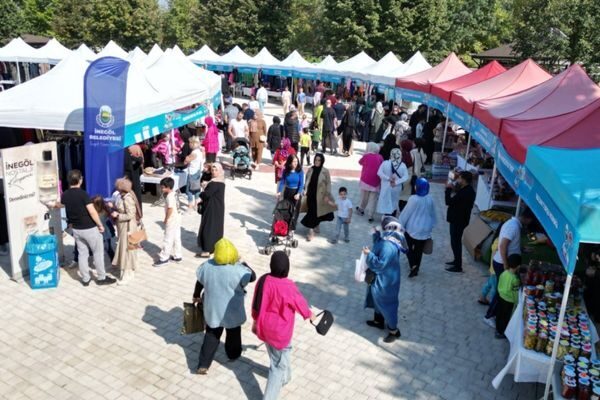 İnegöl Belediyesi ile İnegöl Terziler Odası iş birliğinde düzenlenen 5.
