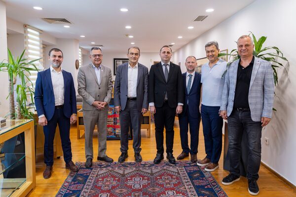 İzmir Metro AŞ’nin ev sahipliğinde düzenlenen UITP Avrasya Konferansı kapsamında