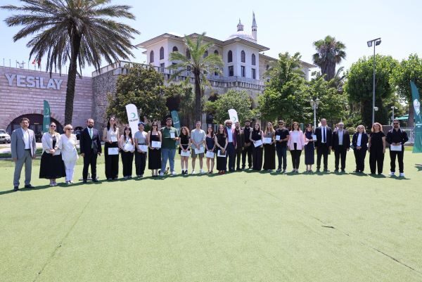 KampüsAktif Öğrenci Tasarım Yarışması’nda Dereceye Girenler Ödüllerini Aldı Türkiye Yeşilay