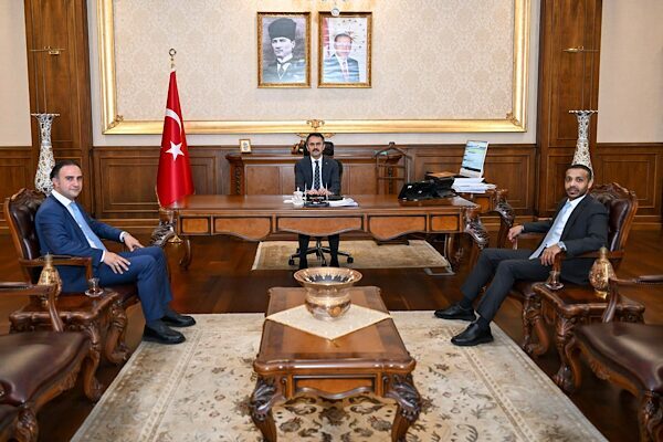 Katar İstanbul Başkonsolos Danışmanı Babakaloğlu ile Katar Askeri Ataşesi  Al