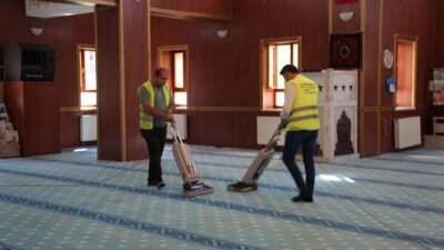 Keçiören Belediyesi, ilçe genelinde bulunan cami, mescit ve ibadethanelerde periyodik