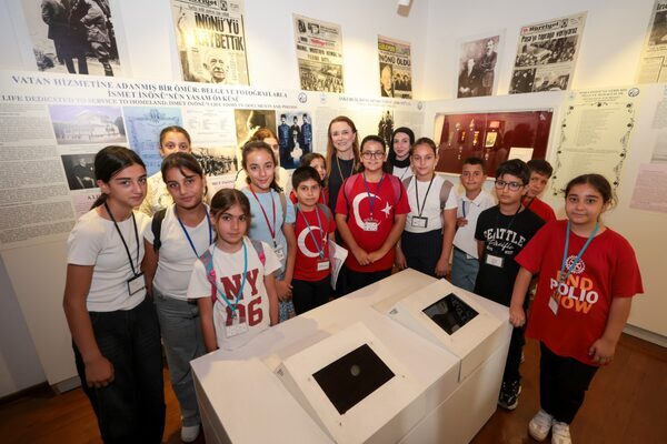 Lozan Barış Antlaşması’nın 103. yıl dönümü, Konak Belediyesi’nin Atatürkçü Düşünce