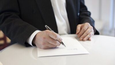 Kamuyu Aydınlatma Platformuna (KAP) yapılan açıklamada, ”Şirketimiz ile TÜSEB arasında