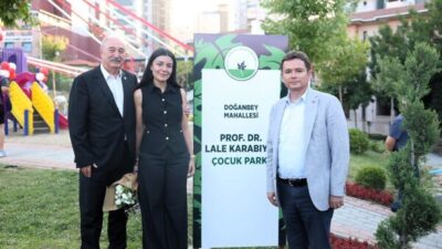 Bursa Osmangazi Belediyesi, geçtiğimiz yıl yaşamını yitiren akademisyen ve eski