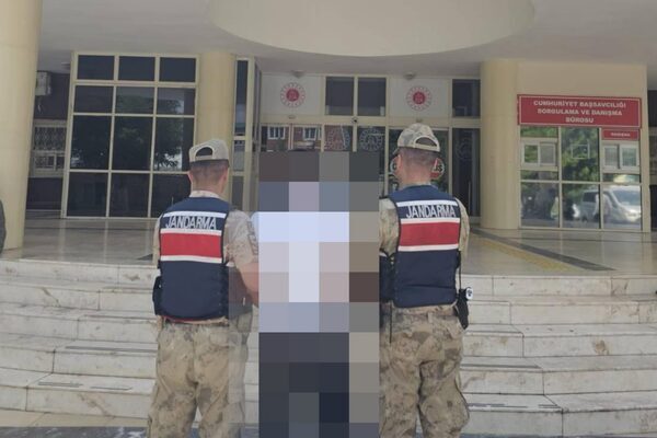 Şanlıurfa İl Jandarma Komutanlığı’nın aranan şahısların yakalanmasına yönelik yürüttüğü çalışmalar