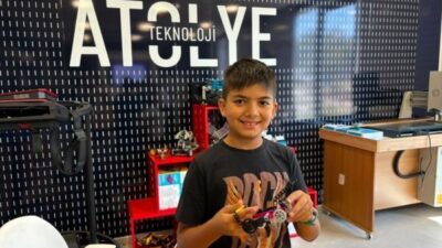 Uşak Belediyesinden yapılan açıklamada, temmuz ayında gerçekleştirilen program kapsamında çocukların