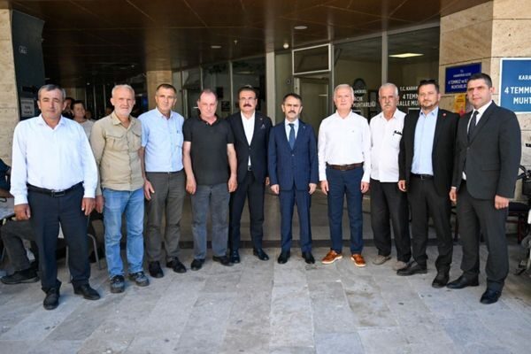 Kocaeli Valiliğinden yapılan açıklamada, Vali İlhami Aktaş’ın Karamürsel Muhtarlar Derneği’ni