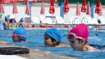Yalova Belediye Spor Kulübü’nün Gaziosmanpaşa Mahallesi’ndeki Çiçek Havuz’da düzenlediği yaz