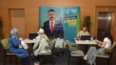 Yıldırım Belediyesi, üniversite tercih sürecine giren adaylara ücretsiz danışmanlık hizmeti