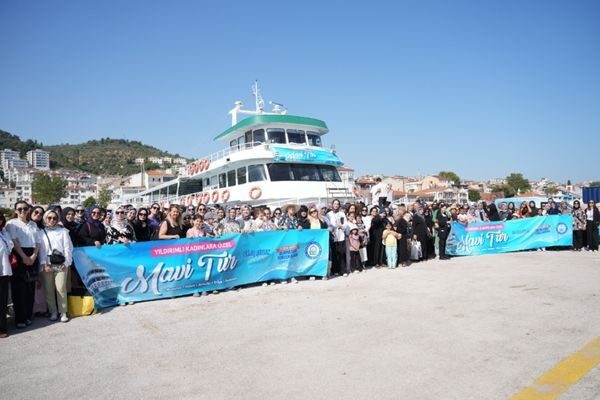 Yıldırım Belediyesi, kadınlara yönelik ücretsiz Mavi Tur seferleri başlattı. Belediyeden
