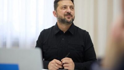 Ukrayna Devlet Başkanı Volodimir Zelenski, Rusya’nın Kiev bölgesine düzenlediği füze