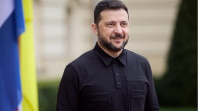 Ukrayna Devlet Başkanı Volodimir Zelenski, Khartiia Tugayı’nın kurucusu Ihor Obolenskyi