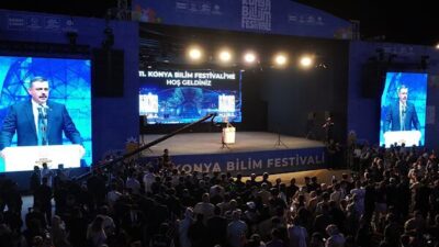 Konya Büyükşehir Belediyesi tarafından düzenlenen 11. Konya Bilim Festivali’nin resmi