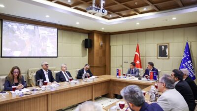 Bursa Büyükşehir Belediyesi, Osmangazi ilçesindeki Altıparmak-Çarşamba bölgesinde kentsel dönüşüm çalışmalarına