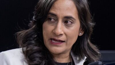 Kanada Dışişleri Bakanı Anita Anand, Hürmüz Boğazı’ndan geçişi engellemeye yönelik