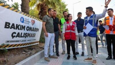 Antalya Büyükşehir Belediyesi’nin kent genelindeki kaldırım ve çevre düzenleme çalışmaları