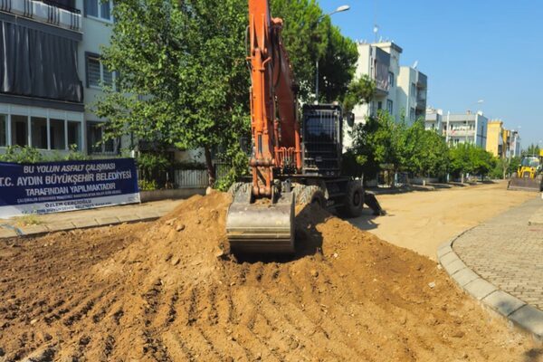 Aydın Büyükşehir Belediyesi Fen İşleri Dairesi Başkanlığı, kent genelinde yol