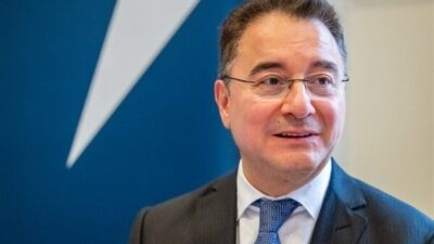 Babacan, yaptığı açıklamada, kanun teklifinin ortak imzayla yayımlanan TBMM Komisyonu