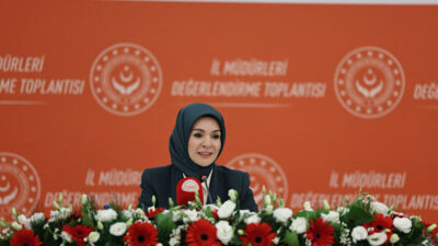 Aile ve Sosyal Hizmetler Bakanı Mahinur Özdemir Göktaş, şehit aileleri