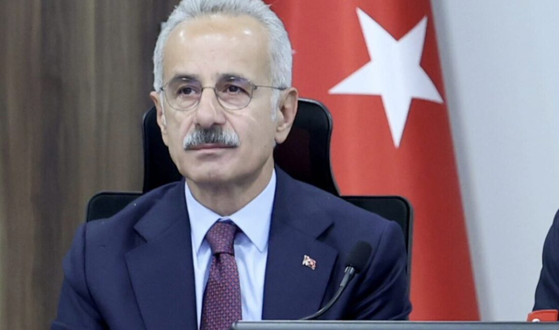 Ulaştırma ve Altyapı Bakanı Abdulkadir Uraloğlu, Elazığ-Harput Yolu’nun bir yıldır