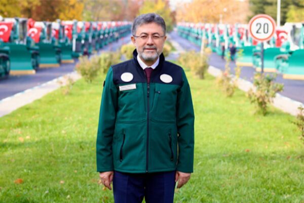 Tarım ve Orman Bakanı İbrahim Yumaklı, Kars programı kapsamında Kars