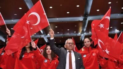 Kayseri Büyükşehir Belediye Başkanı Memduh Büyükkılıç, 30 Ağustos Zafer Bayramı’nın