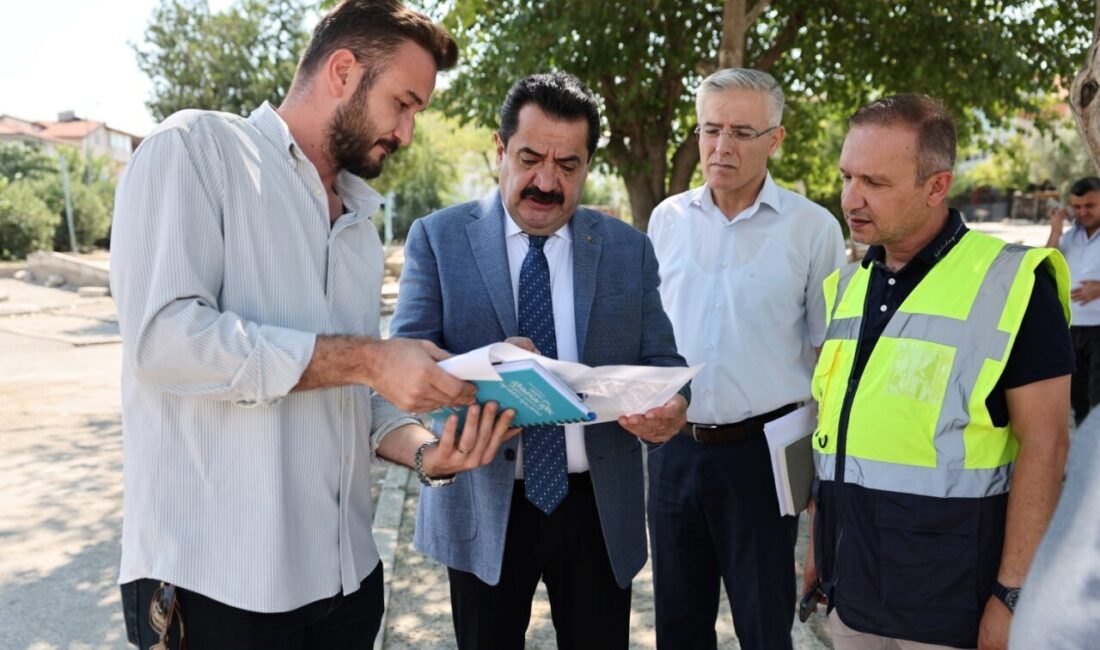 Pamukkale Belediye Başkanı Ali Rıza Ertemur, ilçenin farklı mahallelerinde devam