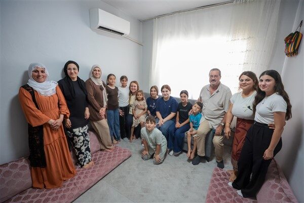 Konak Belediyesi’nden yapılan açıklamaya göre Mutlu, Ballıkuyu Mahallesi’nde Ballıkuyu Semt