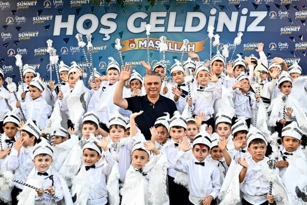 Muratpaşa Belediyesi tarafından Şelale Tıp Merkezi iş birliğiyle düzenlenen 12’nci