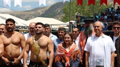 Antalya Büyükşehir Belediyesi, yaptığı açıklamada, Başkan Vekili Büşra Özdemir’in Alanya