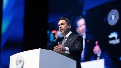 Enerji ve Tabii Kaynaklar Bakanı Alparslan Bayraktar, AK Parti’nin 25’inci