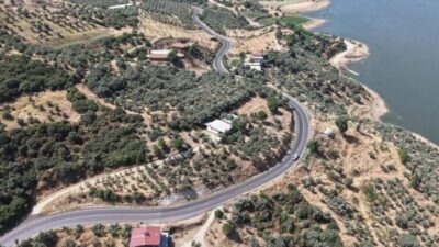 Beydağ’da uzun süredir yenilenmesi beklenen 5,5 kilometrelik Karaoba Baraj Yolu’nun