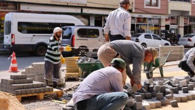 Bingöl Belediyesi, 2026 yılı çalışma programı kapsamında kent genelindeki kaldırım yenileme,