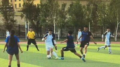 Pasifik Okyanusu’nun iki yakasından genç futbolcular, dün Xinjiang Uygur Özerk