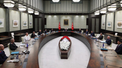 Cumhurbaşkanı Recep Tayyip Erdoğan’ın başkanlığında Yüksek Askeri Şura (YAŞ) bir