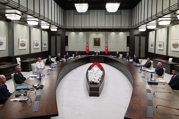 Cumhurbaşkanı Recep Tayyip Erdoğan’ın başkanlığında Yüksek Askeri Şura (YAŞ) bir