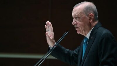 Cumhurbaşkanı Recep Tayyip Erdoğan başkanlığındaki Yüksek Askeri Şura (YAŞ) üyeleri,