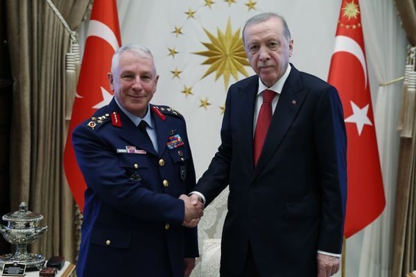 Cumhurbaşkanı Recep Tayyip Erdoğan, emekliye sevk edilen Hava Kuvvetleri Komutanı