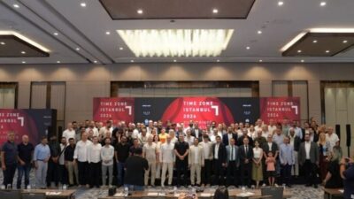 Toplantıda, 2027 sezonuna yönelik koleksiyonlar ülke temsilcilerine tanıtılırken, distribütörler kendi