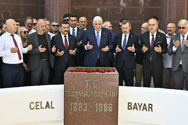 İYİ Parti Genel Başkanı Müsavat Dervişoğlu, Türkiye Cumhuriyeti’nin 3. Cumhurbaşkanı