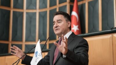 DEVA Partisi Genel Başkanı Ali Babacan, bölge ziyaretleri kapsamında gerçekleştirdiği