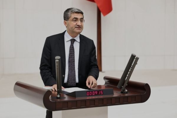 DEVA Partisi Genel Başkan Yardımcısı ve Mersin Milletvekili Mehmet Emin