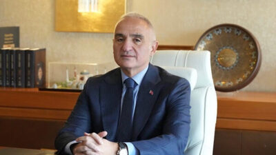 Kültür ve Turizm Bakanı Mehmet Nuri Ersoy, iş insanı Birol