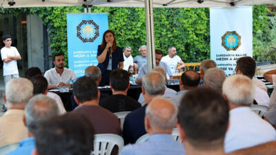 Diyarbakır Büyükşehir Belediyesi Eşbaşkanı Serra Bucak, Yenişehir ilçesindeki Eski Hal
