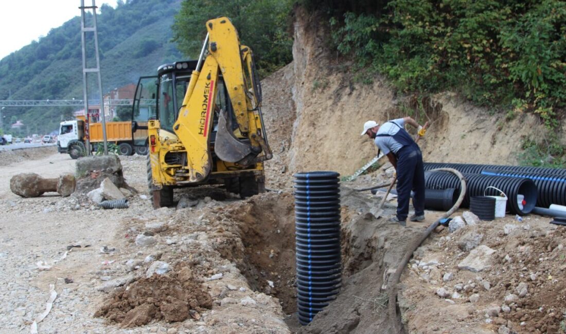 Giresun Belediyesi, kent genelinde altyapı çalışmalarını belirlenen program doğrultusunda sürdürüyor.