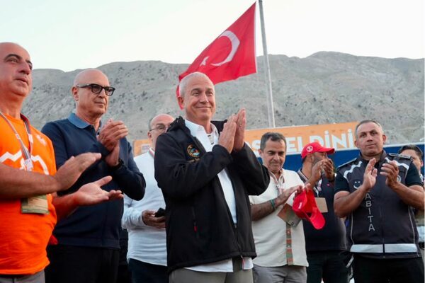 Alanya Belediyesi tarafından bu yıl “Gençlik Gökbel’e Taşınıyor” temasıyla düzenlenen