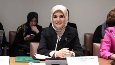 Aile ve Sosyal Hizmetler Bakanı Mahinur Özdemir Göktaş, AK Parti