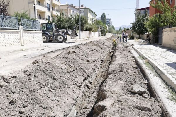 VASKİ Genel Müdürlüğü, Halilağa Mahallesi Eski Kale Yolu’nda yaklaşık 50