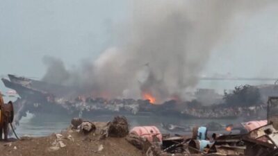 CCTV haberine göre; Yemen’in stratejik Bab el-Mandab Boğazı yakınlarında bulunan