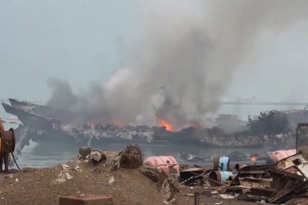 CCTV haberine göre; Yemen’in stratejik Bab el-Mandab Boğazı yakınlarında bulunan